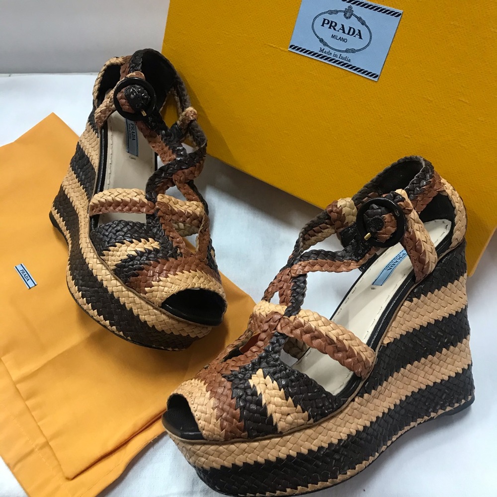 PRADA Brown Woven Leather Peep Toe Wedge Sandals - Picture 3 of 14